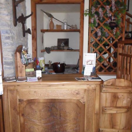 I Camuni Bed & Breakfast Capo di Ponte Bagian luar foto