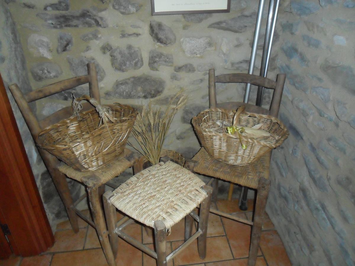 I Camuni Bed & Breakfast Capo di Ponte Bagian luar foto
