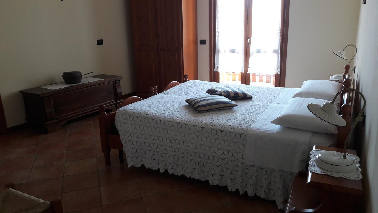 I Camuni Bed & Breakfast Capo di Ponte Bagian luar foto